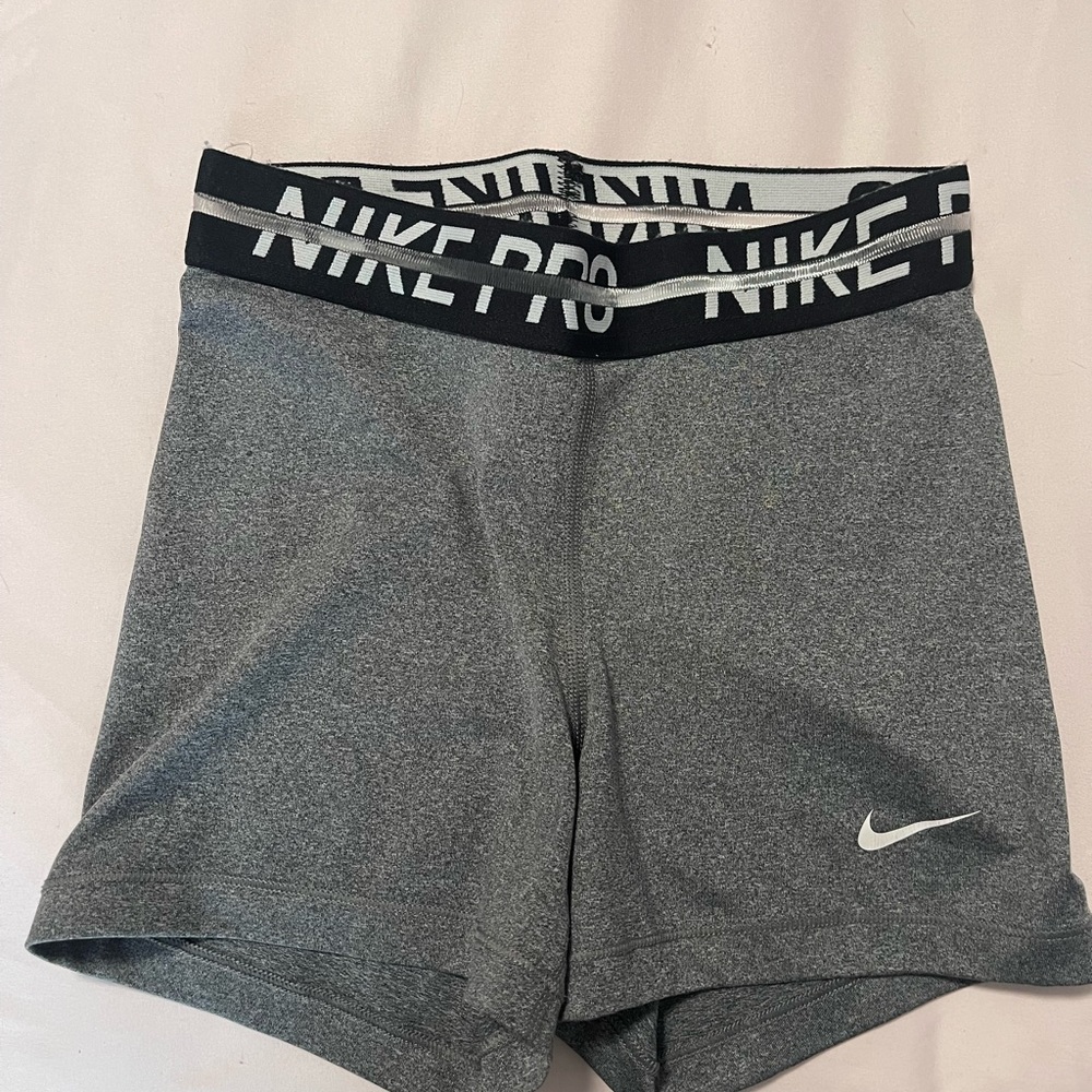 Nike Pro AXS